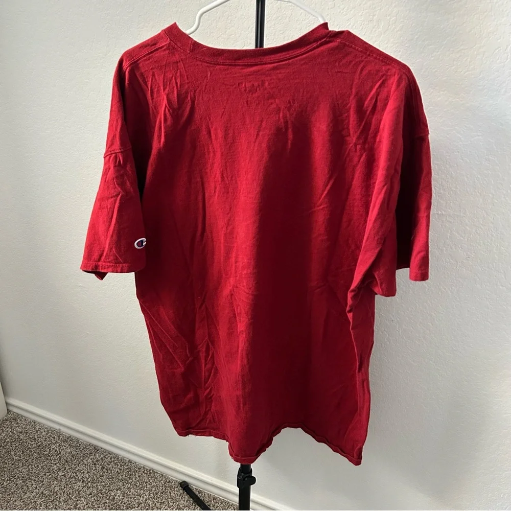 🌿 Champion Bold Red Tee - Picture 5 of 5
